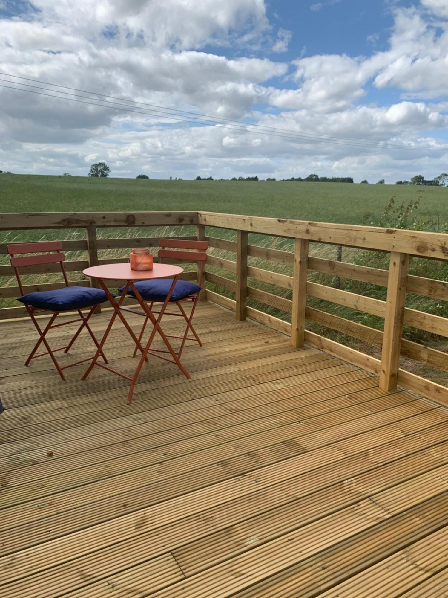 'Swan' Lakeview Lodge Bishampton Экстерьер фото